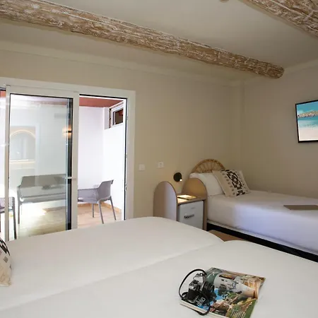 Отель Casual Bahia Ibiza
